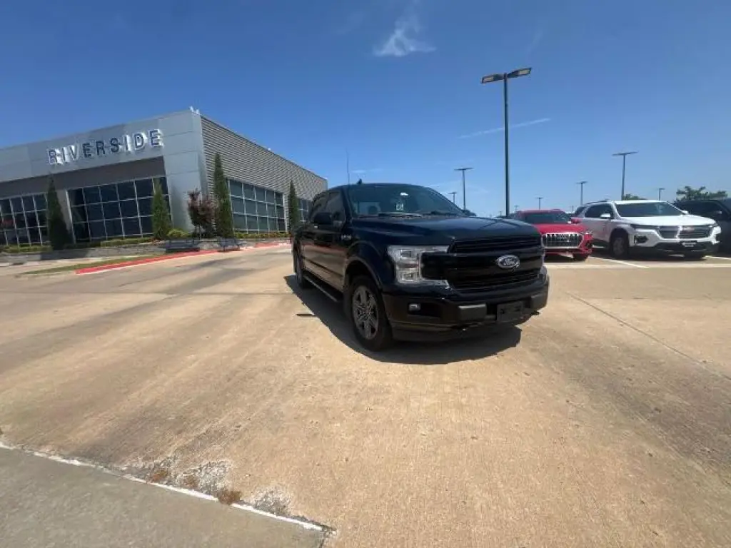 Ford F-150 2020 4x4 XL 4p SuperCrew 5.5 ft. SB