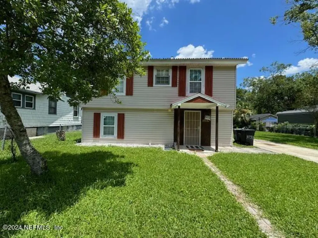 Propiedad en alquiler con 1 dormitorio y 1.5 baños en Jacksonville