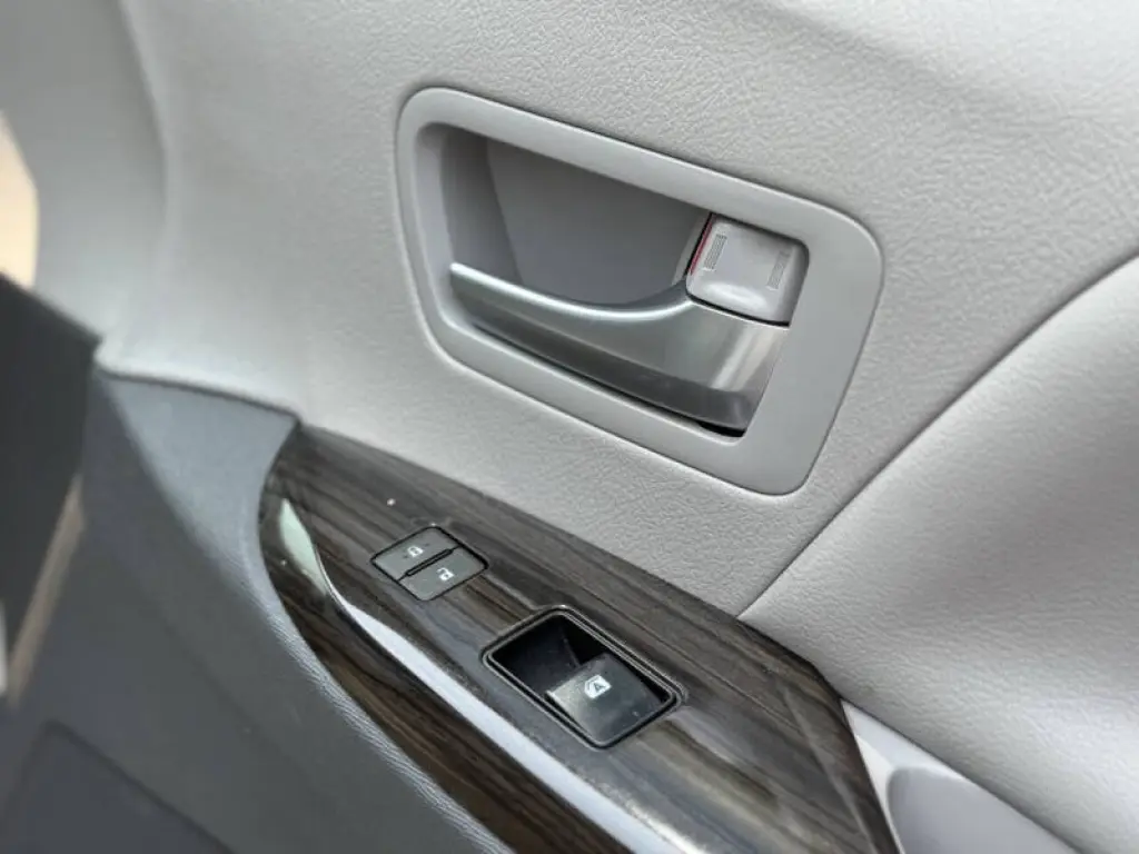 Toyota Sienna 2016