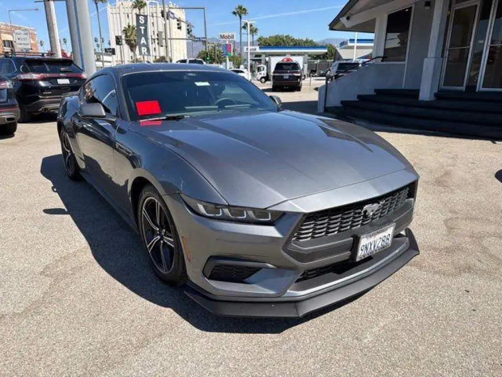 Ford Mustang 2024 EcoBoost 2p Fastback