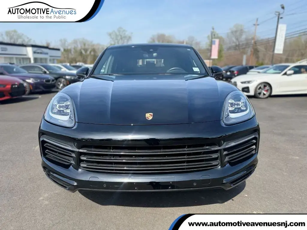 Porsche Cayenne 2022 AWD 4p SUV