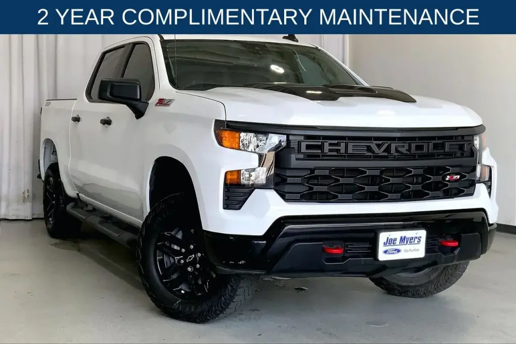 Chevrolet Silverado 1500 2024 4x4 Custom Trail Boss 4p. Cabina Doble 5.8 ft. SB