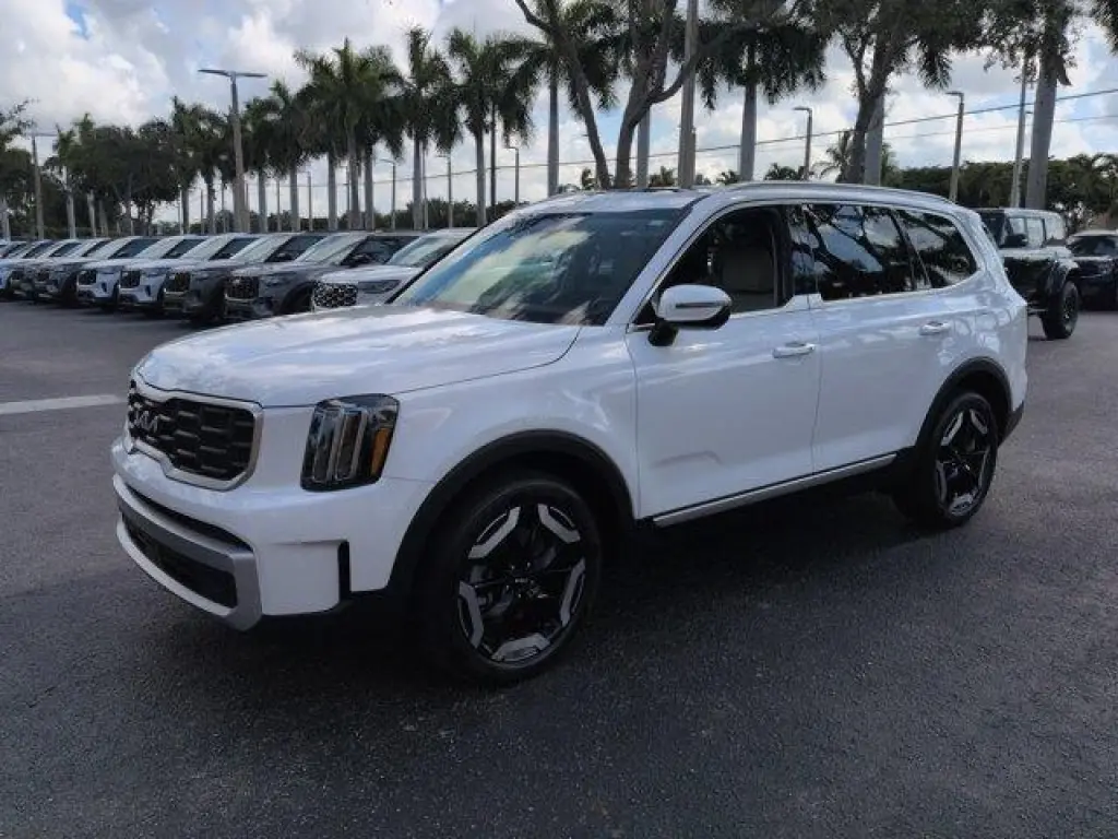 Kia Telluride 2025 S 4p SUV