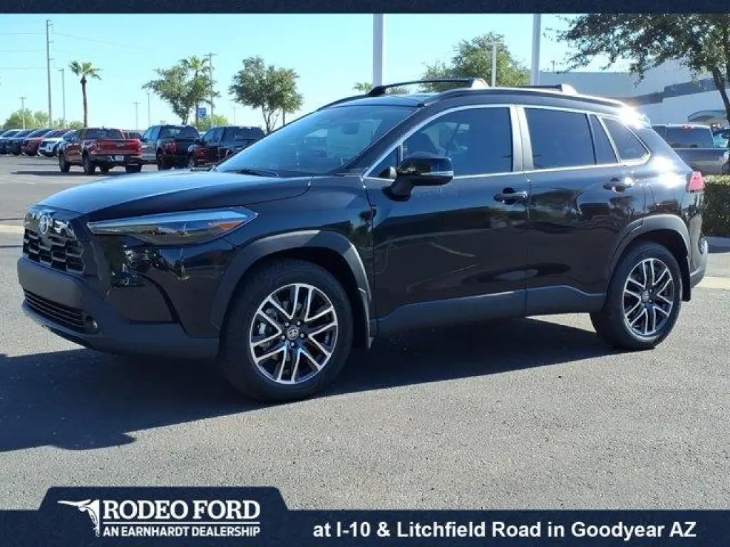Toyota Corolla Cross 2026 AWD XLE 4p Crossover