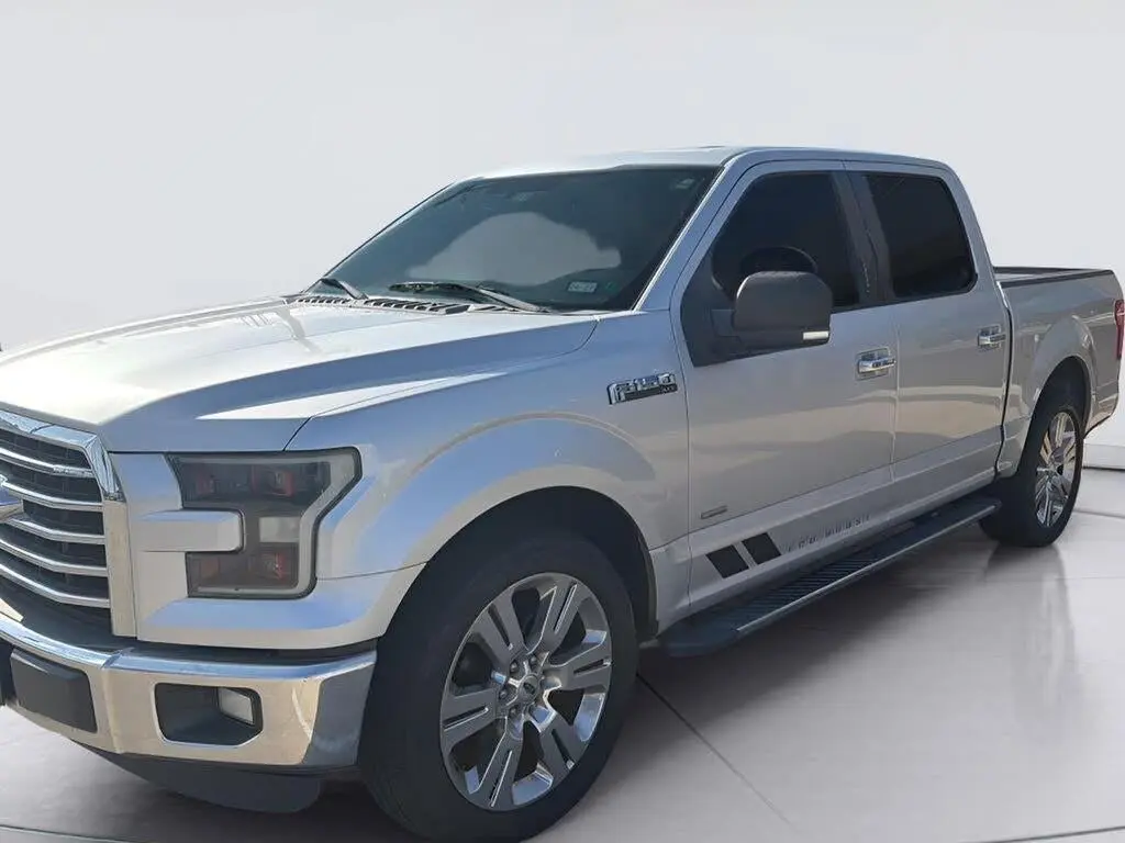 Ford F-150 2015 4x2 XL 4p SuperCrew 5.5 pies CB