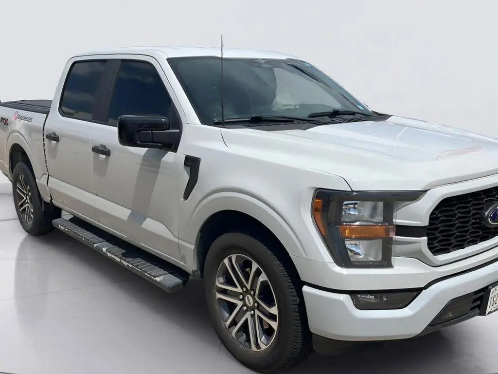 Ford F-150 2023 4x2 XL 4p SuperCrew 5.5 pies SB