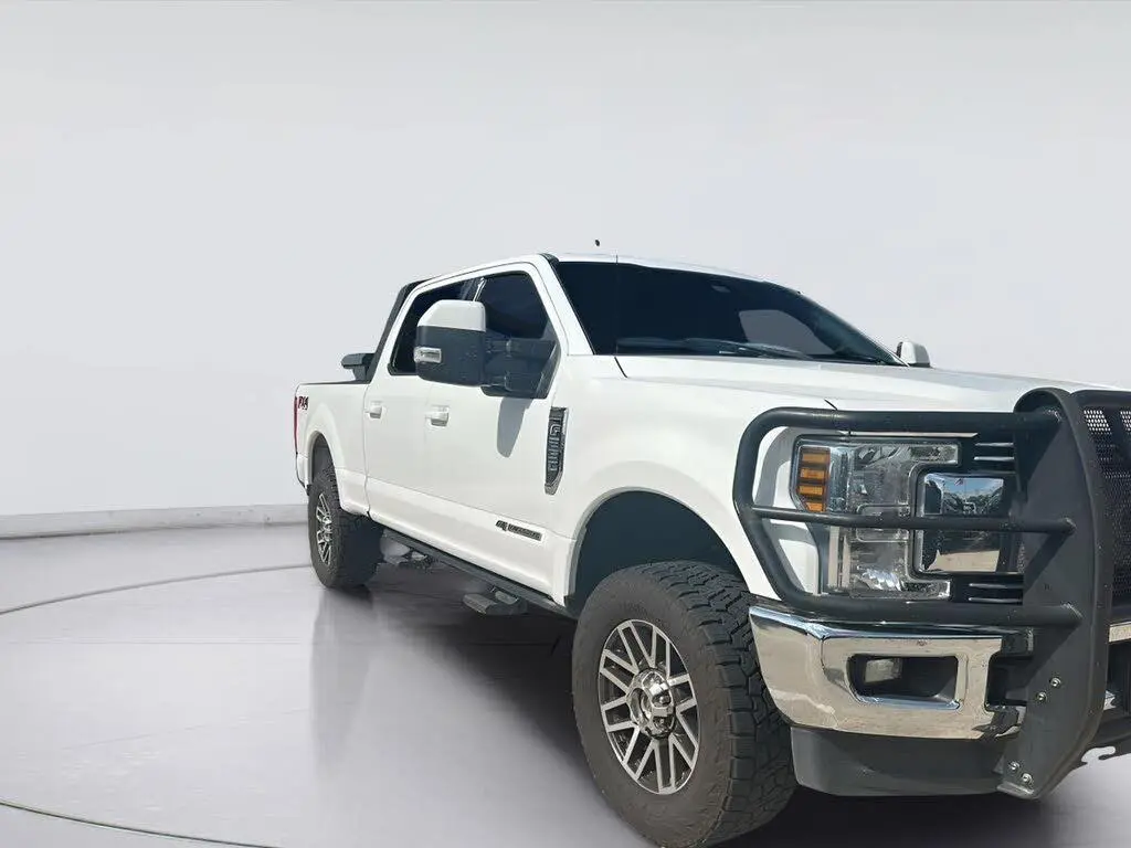 Ford F-250 Super Duty 2019 4x4 King Ranch 4p Cabaña Tripla 6.8 ft. CA Pick-up