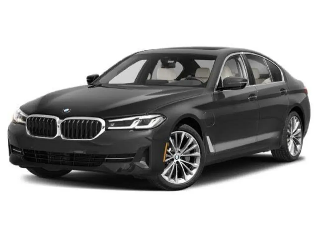 BMW Serie 5 2022 tracción en todas las ruedas 530e xDrive sedán 4 puertas