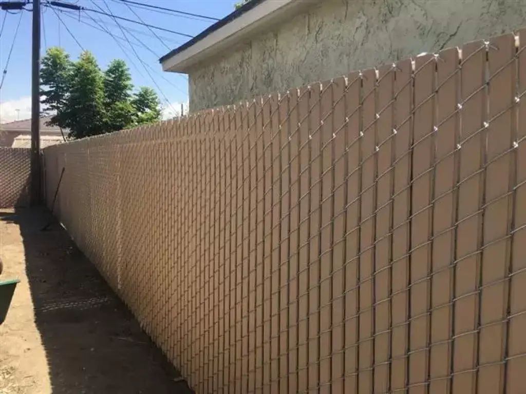 Landa Fence