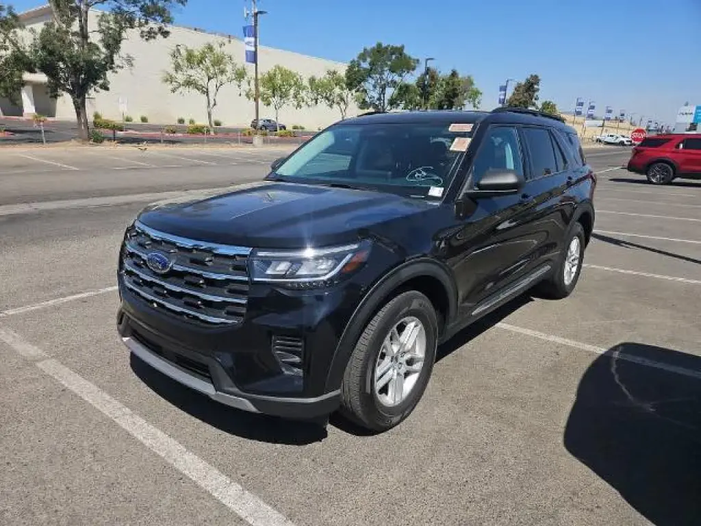 Ford Explorer 2025 AWD Active 4dr SUV