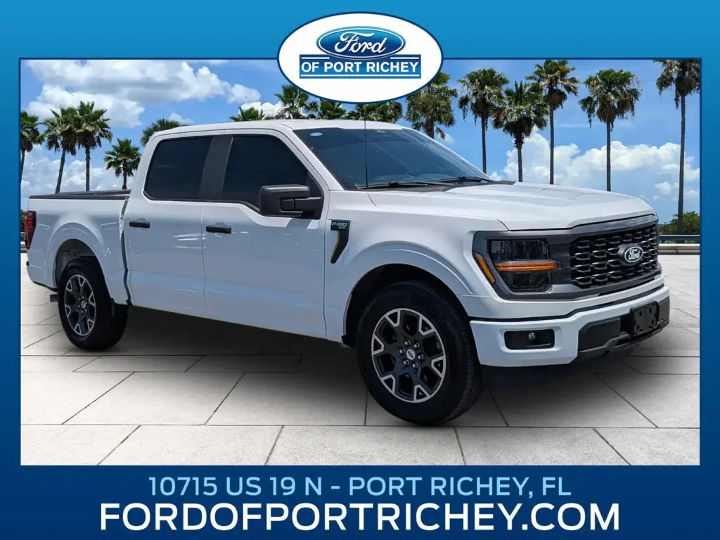 Ford F-150 2024 4x2 STX 4p SuperCrew 5.5 pies SB
