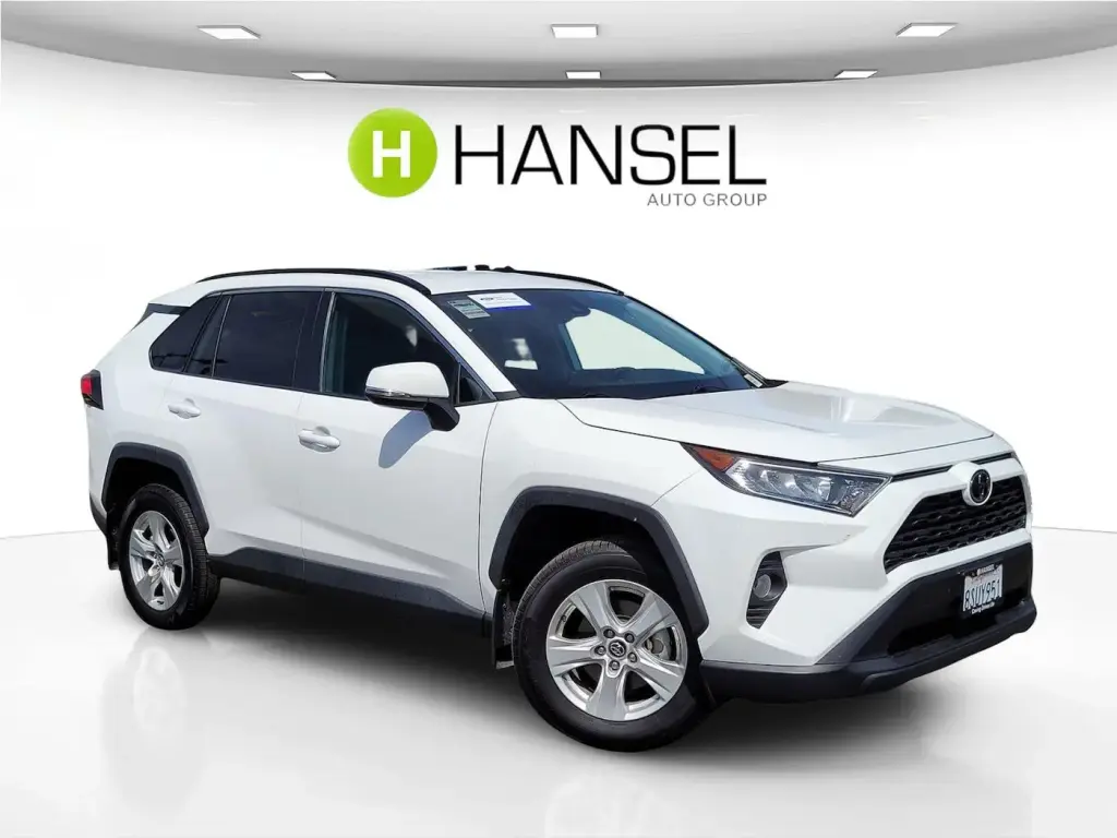 Toyota RAV4 2020 AWD XLE 4p SUV