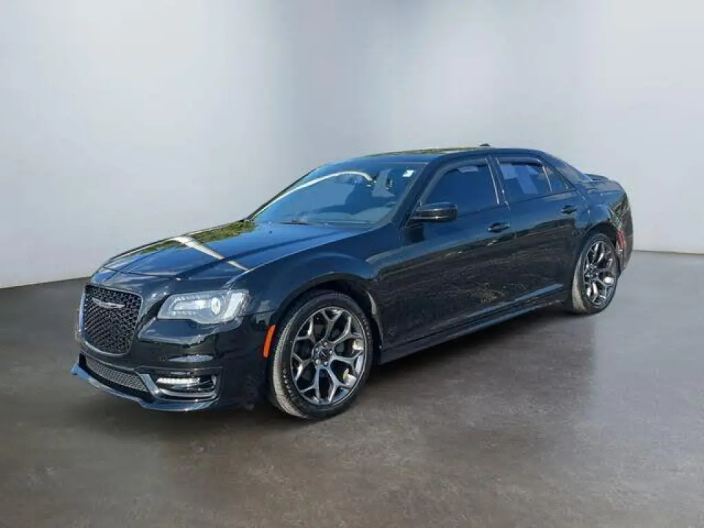 Chrysler 300 2017 S 4p Sedan