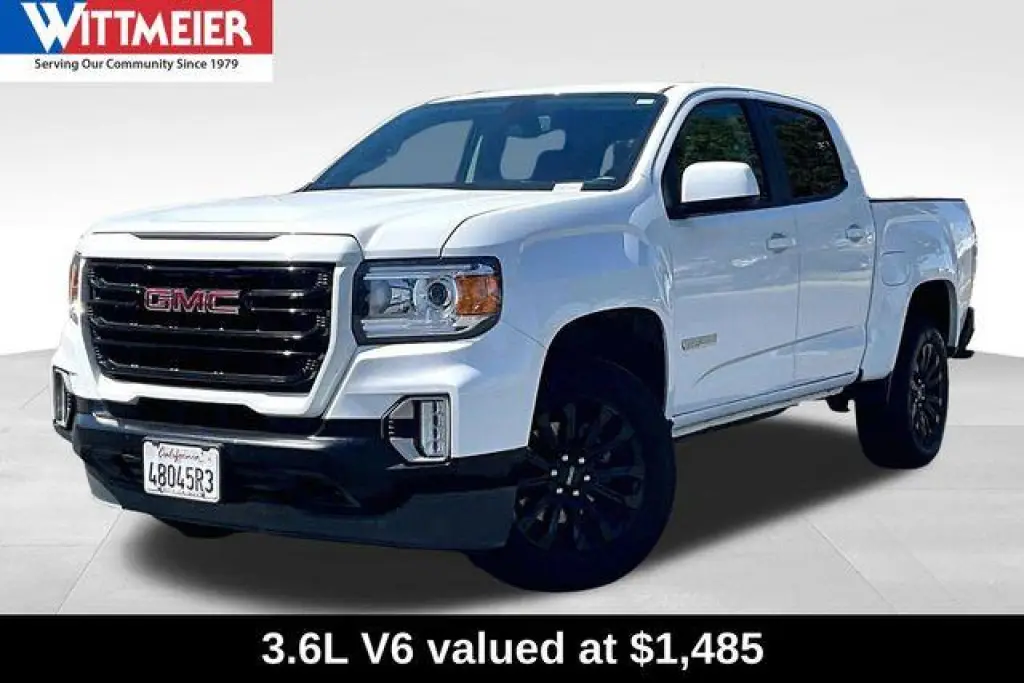 GMC Canyon 2022 4x2 Elevation 4p. Cabina Crew 5 pies de caja corta