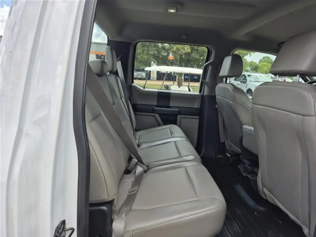 Ford F-150 2020 4x2 XL 4p SuperCrew 5.5 pies SB