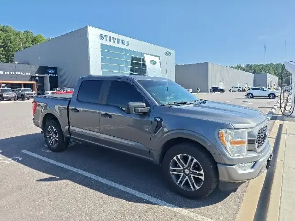 Ford F-150 2022 4x2 XL 4p SuperCab 5.5 ft. SB