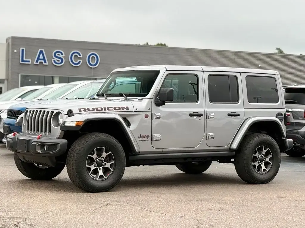 Jeep Wrangler Unlimited 2018 4x4 Rubicon 4p SUV (lanzamiento a mitad de año)