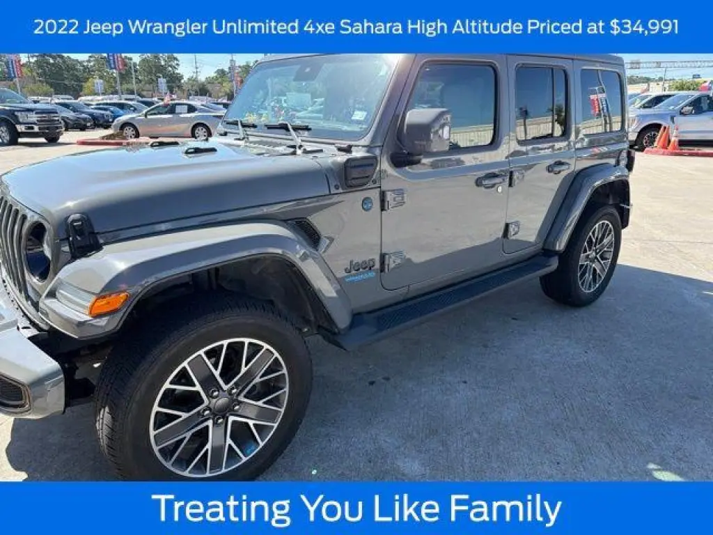 Jeep Wrangler Unlimited 2022 4x4 Sahara 4xe 4p SUV