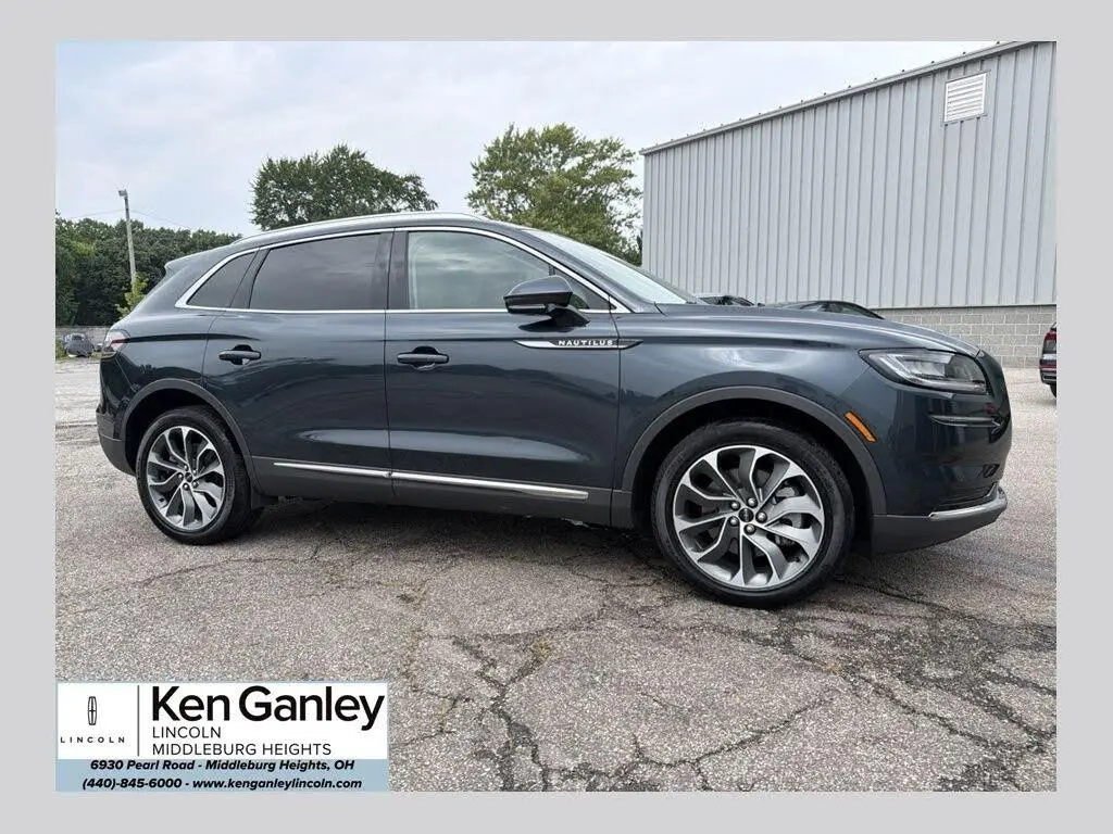Lincoln Nautilus 2023 AWD Reserve SUV de 4 puertas