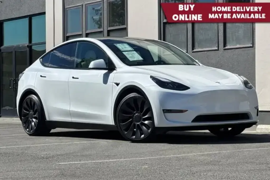Tesla Model Y 2023 AWD Performance 4p Crossover