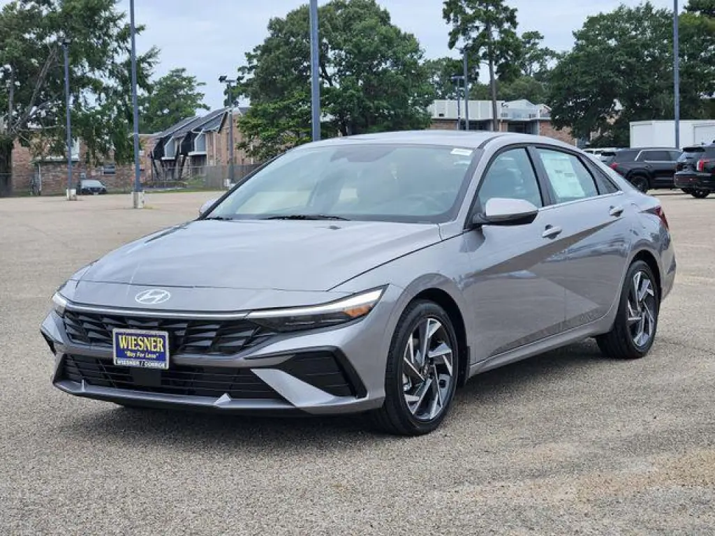 Hyundai ELANTRA Hybrid 2025 Limited 4p Sedan
