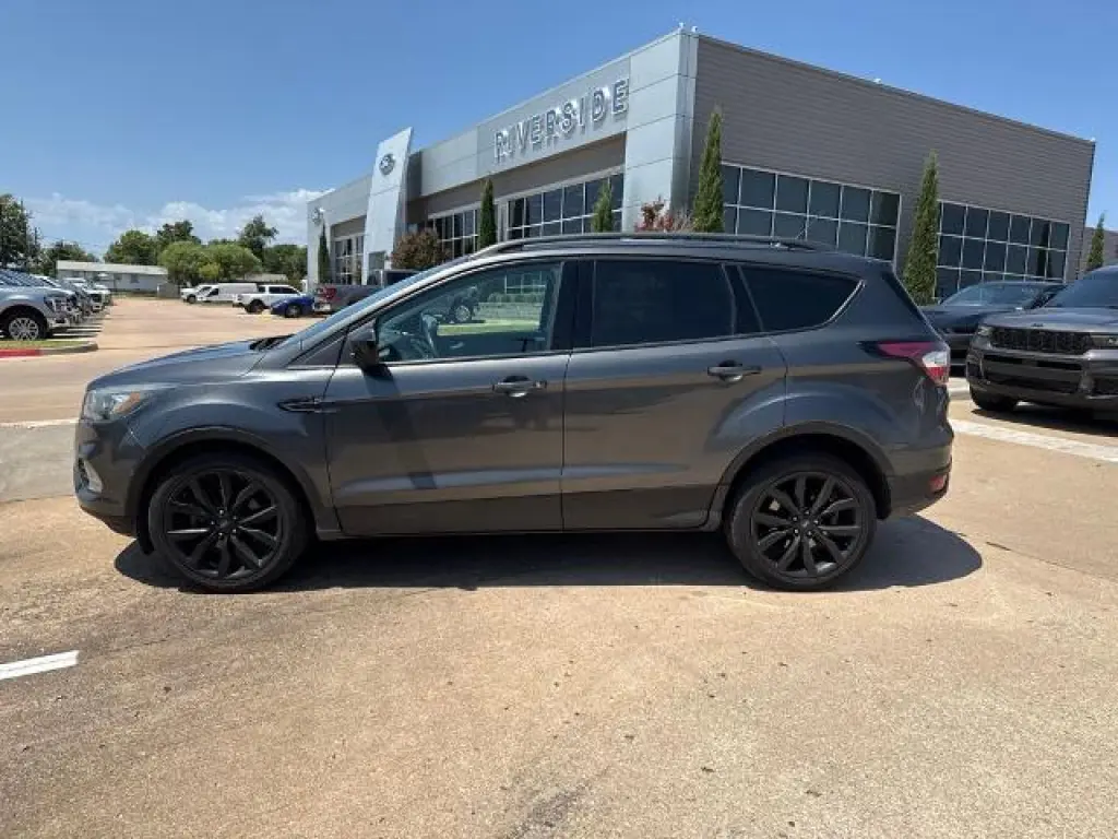 Ford Escape 2017 SE 4p SUV