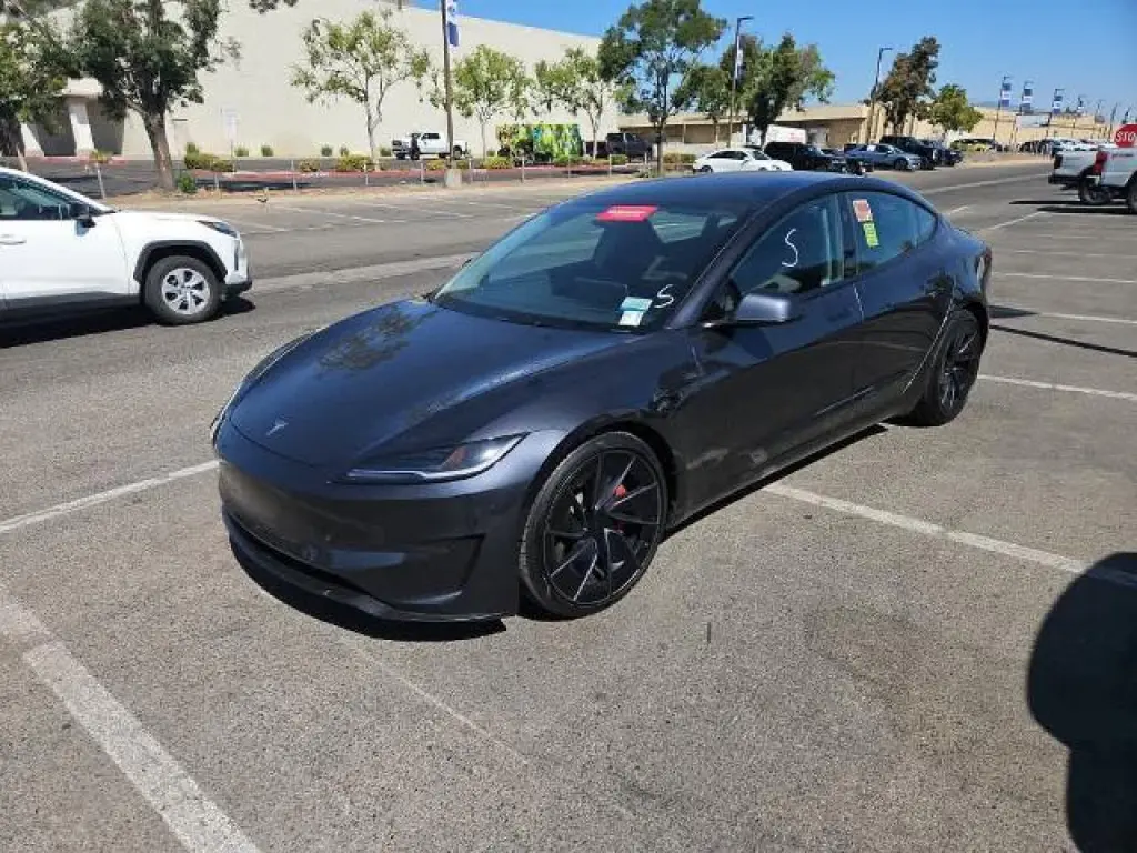 Tesla Model 3 2024 AWD Performance 4p Sedan