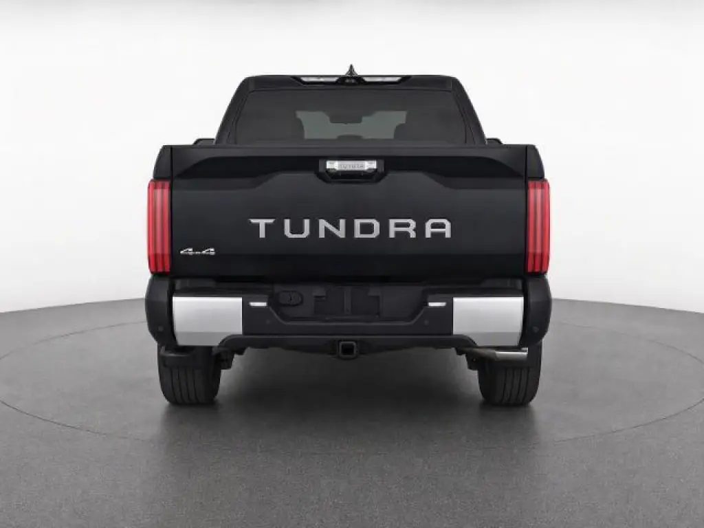 Toyota Tundra 2022 4x4 Capstone HV 4dr CrewMax Cab Pickup SB
