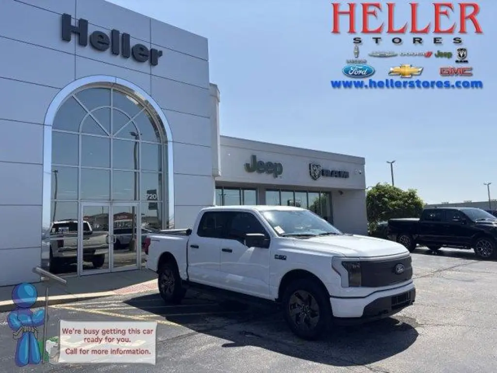 Ford F-150 Lightning 2024 AWD XLT 4p SuperCrew 5.5 pies SB
