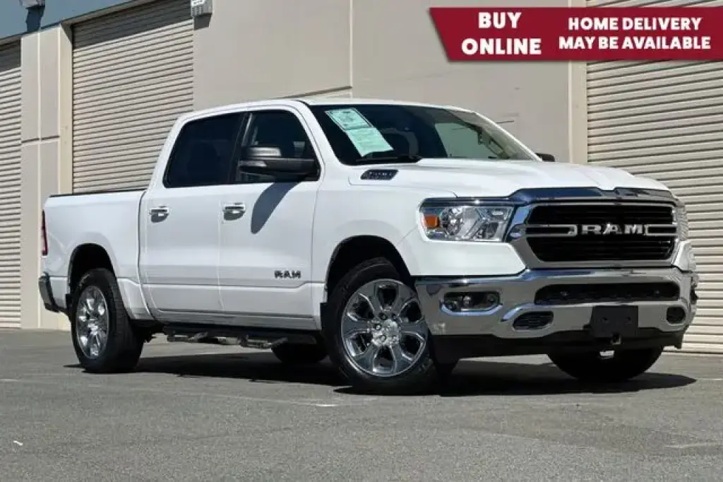 Ram 1500 2020 4x4 Big Horn 4p. Crew Cab 5.6 ft. SB Pickup