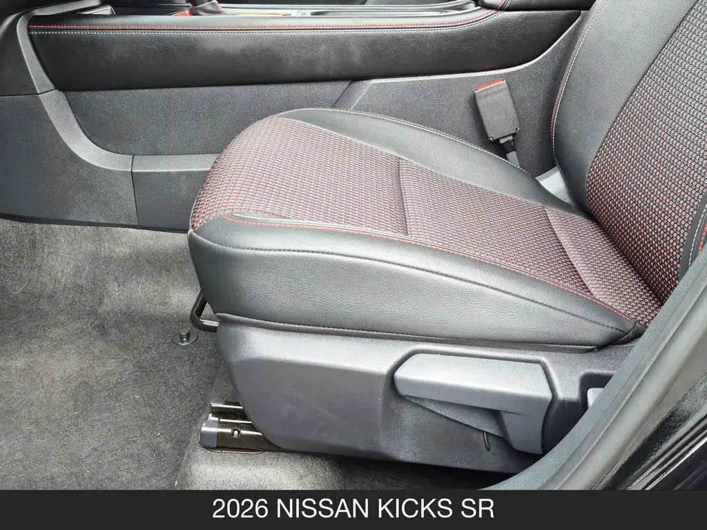 Nissan Kicks 2026 SR 4dr Crossover