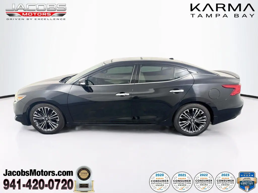 Nissan Maxima 2017 Platinum Sedán de 4 puertas