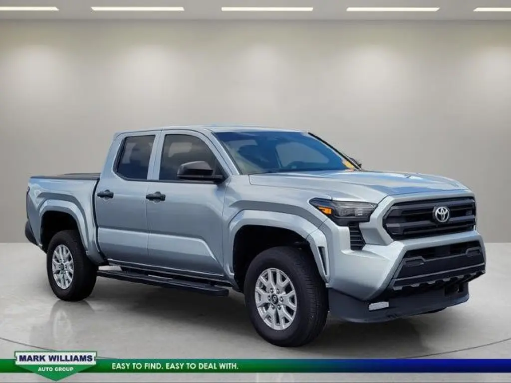 Toyota Tacoma 2025 4x4 SR Cab Doble 4p 5.0 ft SB 8A