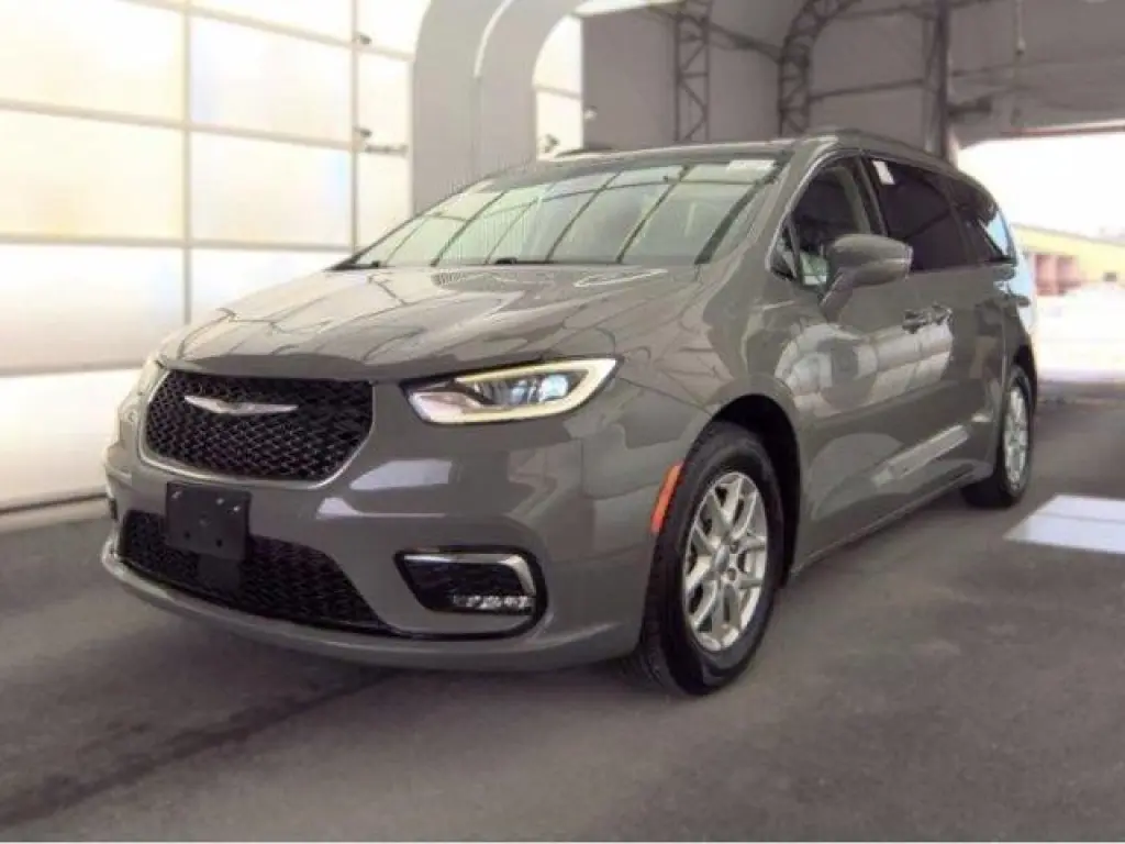 Chrysler Pacifica 2022 Touring L 4p Minivan