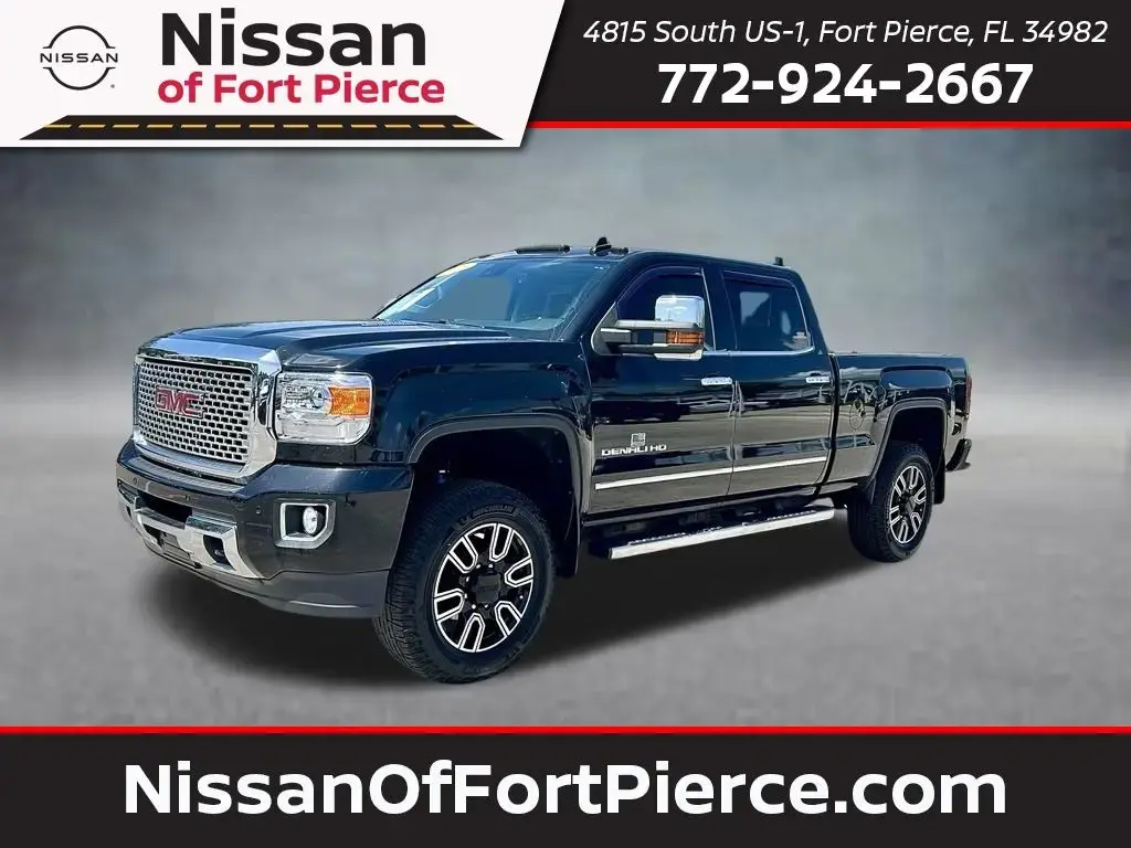 GMC Sierra 3500HD 2015 4x4 Denali 4p Cabalada Completa SB SRW