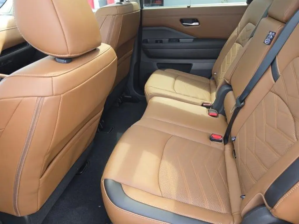 Nissan Pathfinder 2025 Platinum 4p SUV