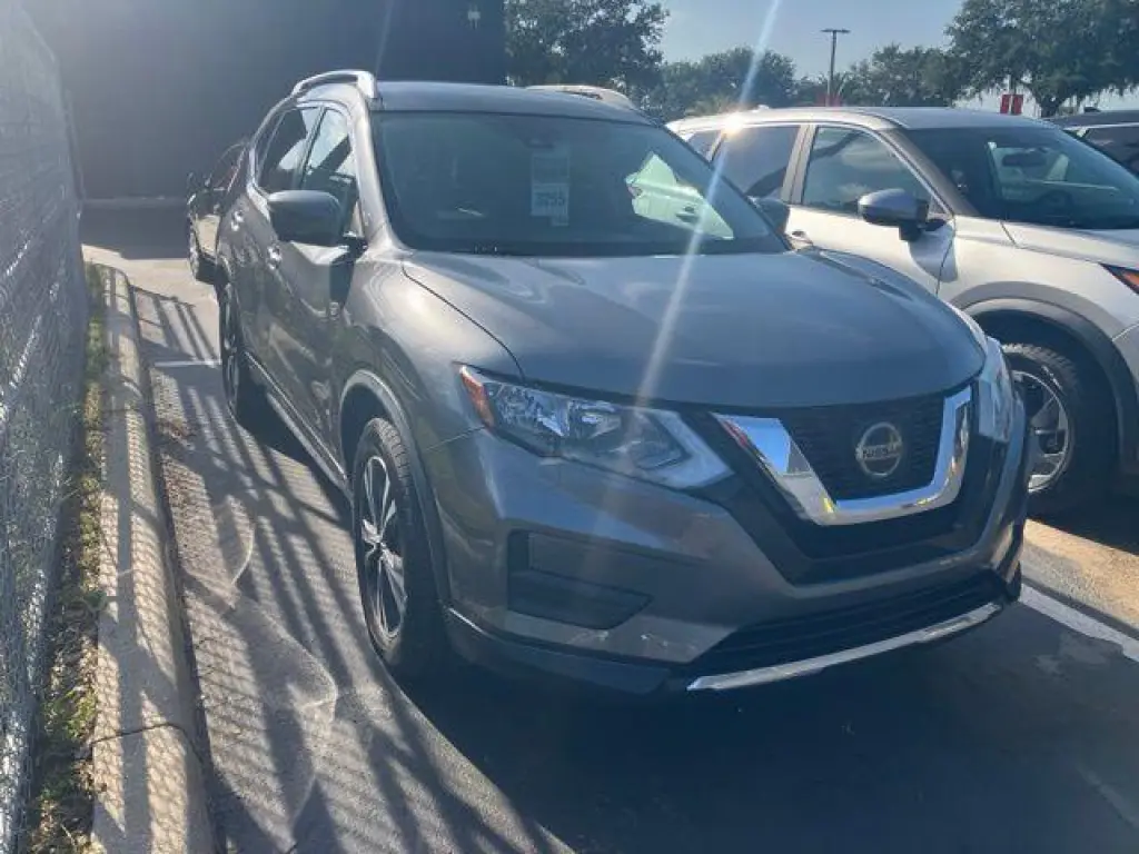 Nissan Rogue 2020 SV 4p Crossover