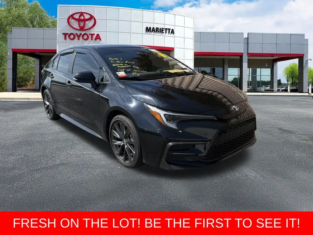 Toyota Corolla 2025 SE 4p Sedan