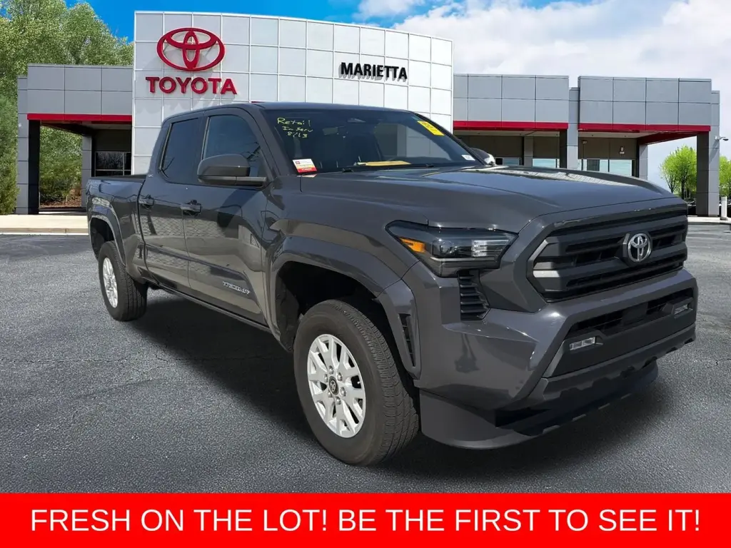 Toyota Tacoma 2025 4x4 SR5 4p Doble Cab 5.0 ft SB