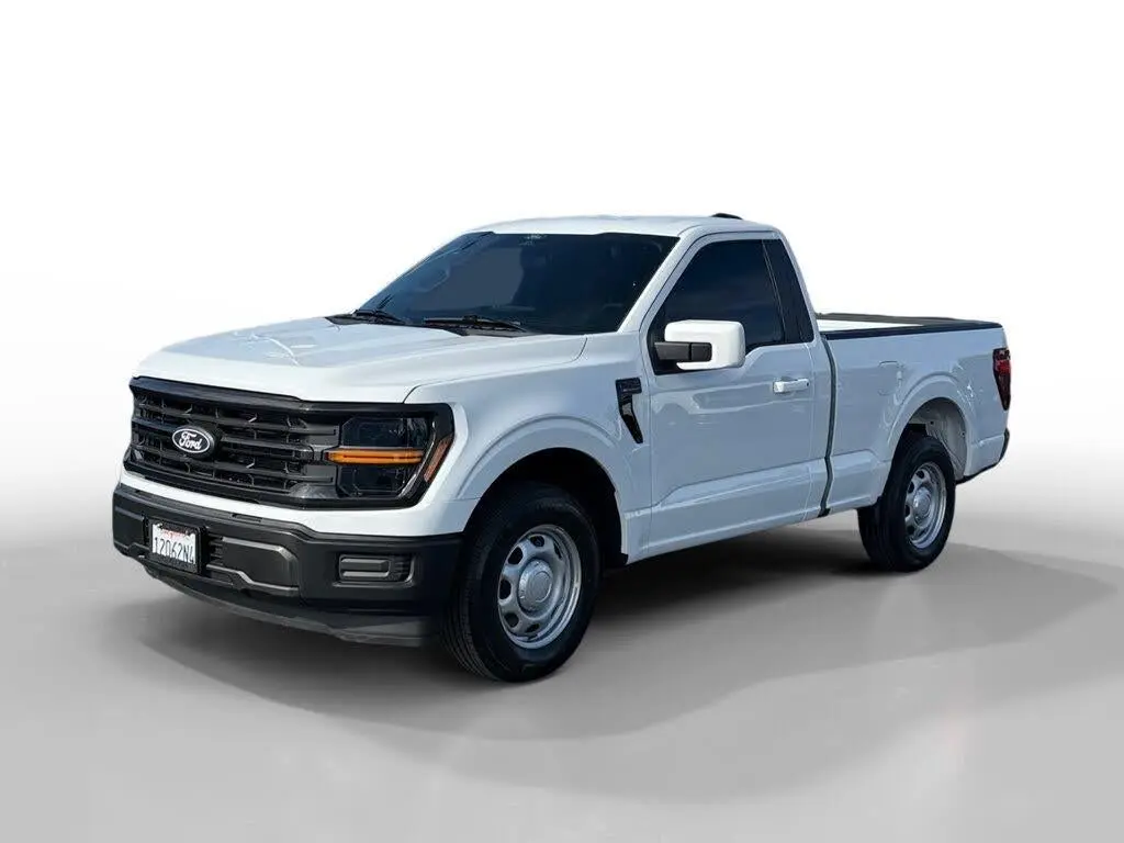 Ford F-150 2026 4x2 XL 2 puertas Cabina Estándar 8 pies LB