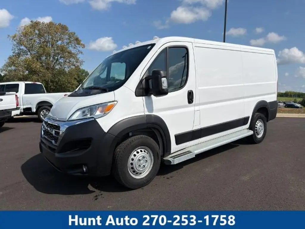 Ram ProMaster 2025 SLT+ 2500 136 WB 3dr Low Roof Camioneta de Carga