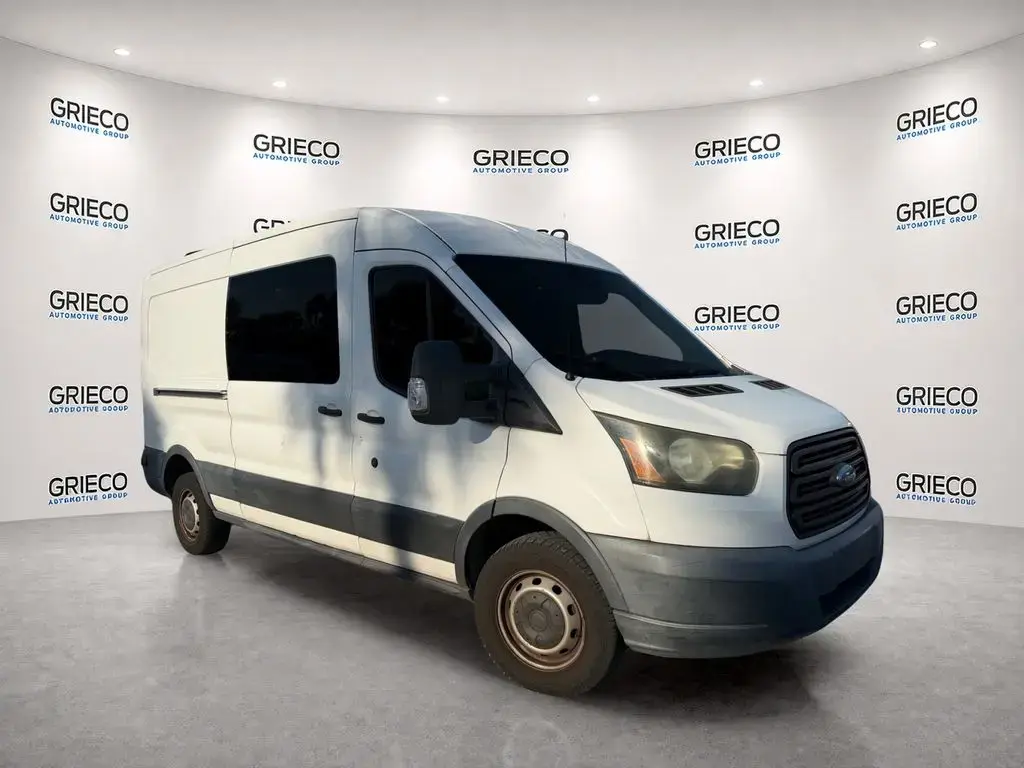 Ford Transit 2015 250 3dr LWB Medium Roof Cargo Van con puerta corrediza en el lado del pasajero