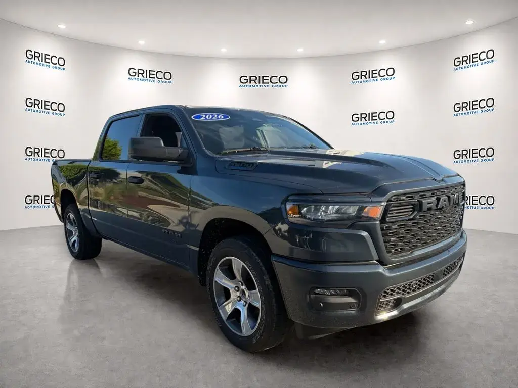 Ram 1500 2026 4x2 Tradesman 4p Crew Cab 5.6 ft. SB Camioneta