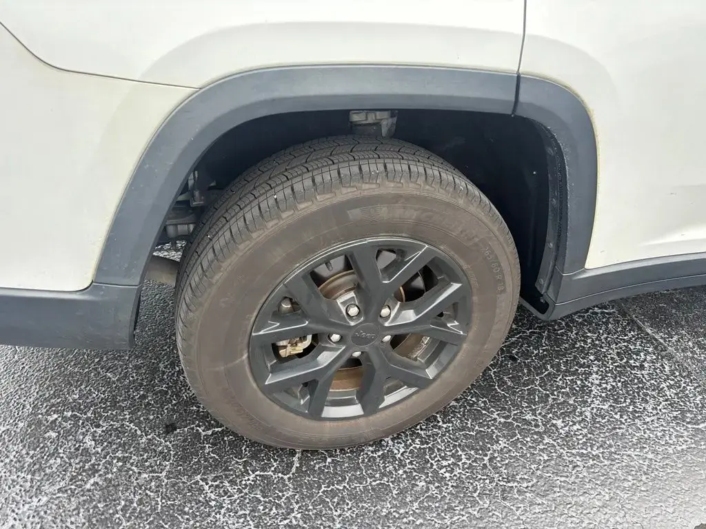 Jeep Grand Cherokee L 2023 4x4 Limited 4p SUV