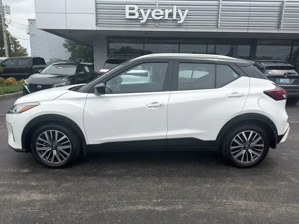 Nissan Kicks 2023 SV 4p Crossover