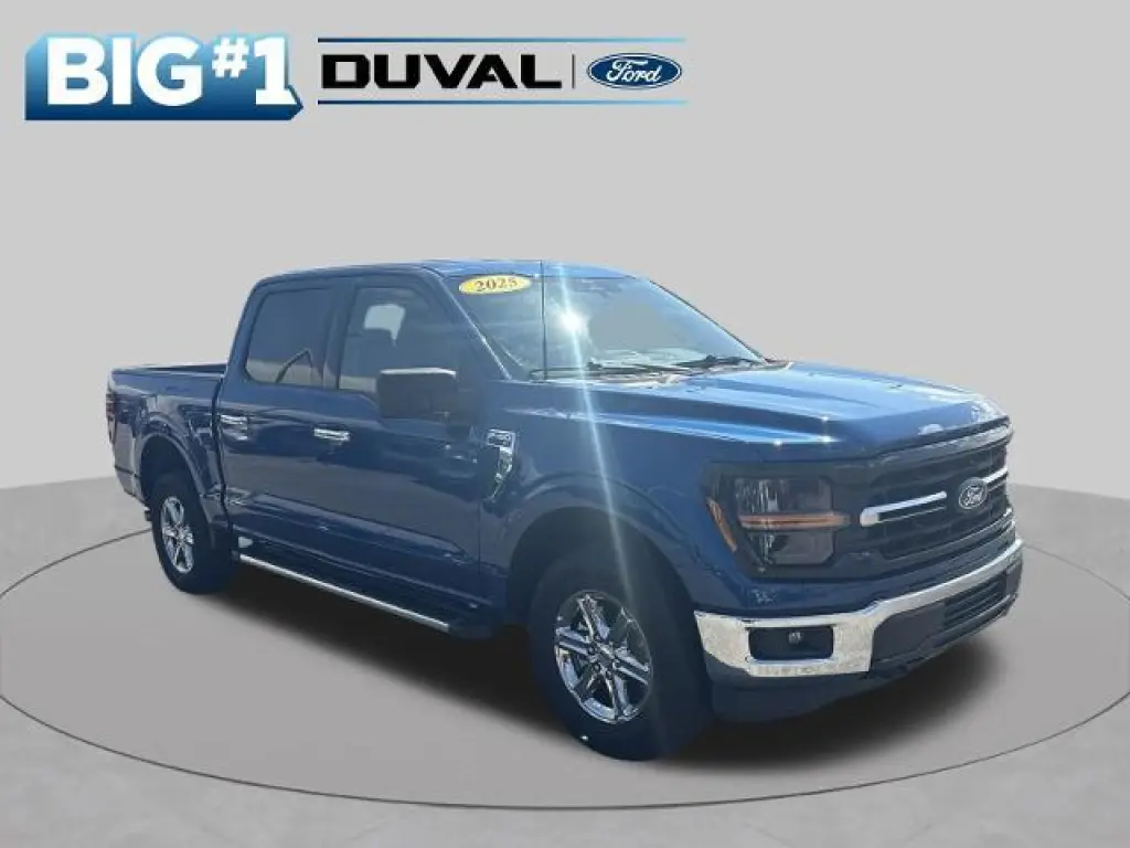 Ford F-150 2025 4x4 XLT 4p SuperCrew 5.5 ft. SB
