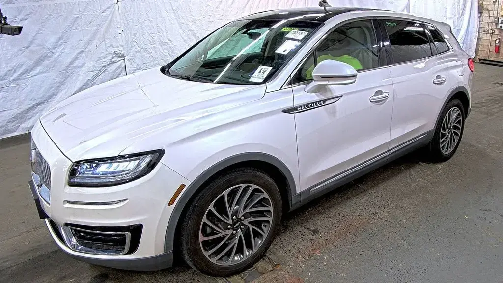 Lincoln Nautilus 2019 AWD Reserve 4p SUV
