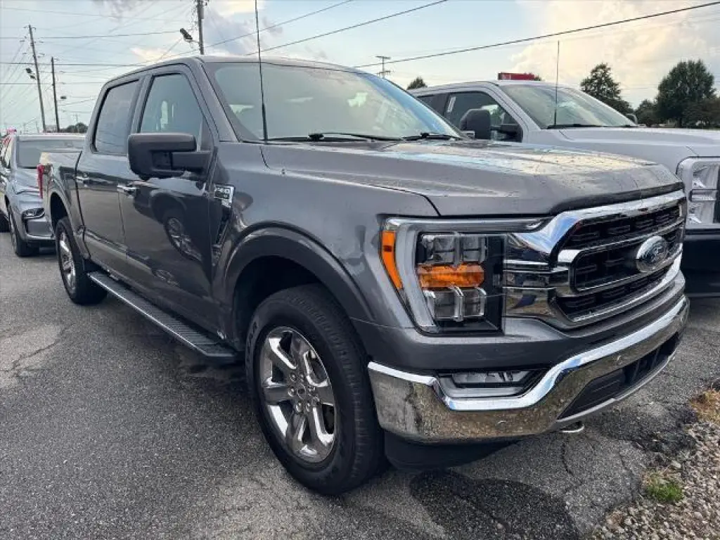 Ford F-150 2021 4x4 XL 4p. SuperCrew 5.5 ft. CA