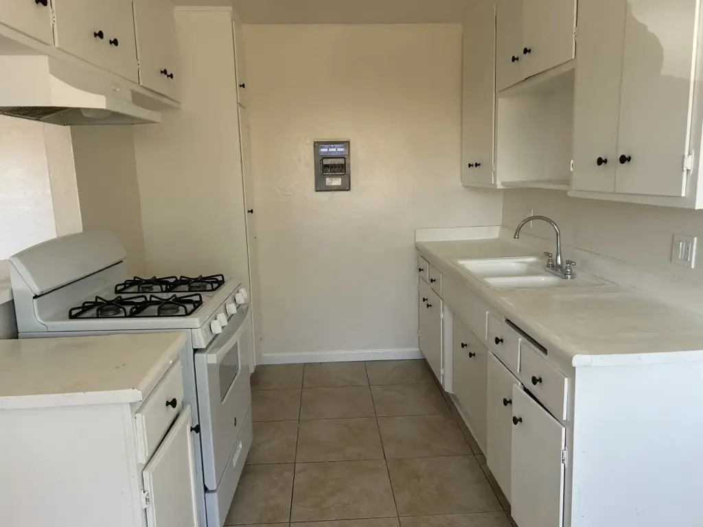 SE RENTA APT. en YUCAIPA-92399