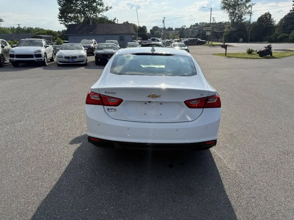 Chevrolet Malibu 2023